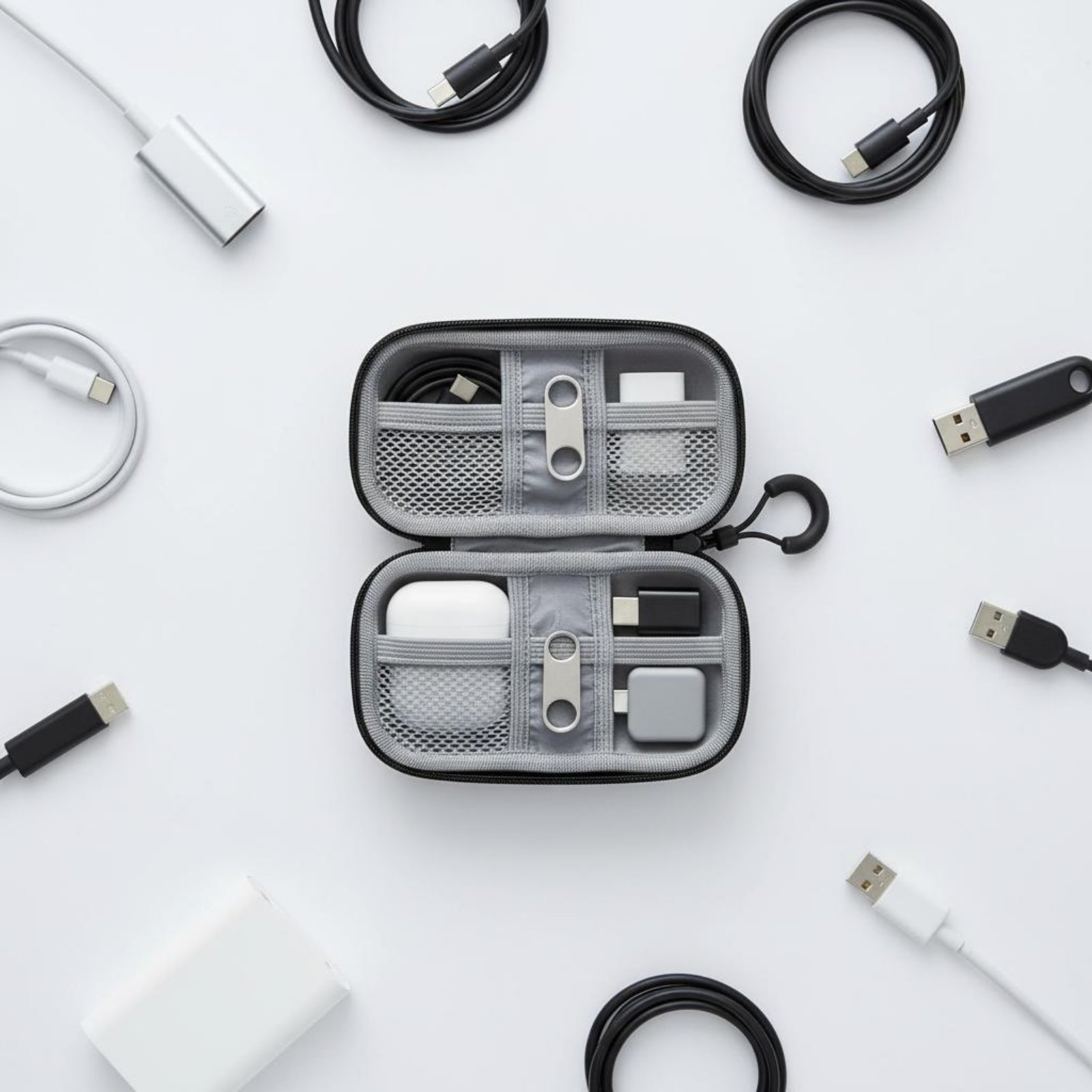 Electronics And Gadgets G - コードオーガナイザーケース 複数のコンパートメント ユニバーサル電子機器ケース 小型トラベル電子ポーチ 長持ちするジッパー