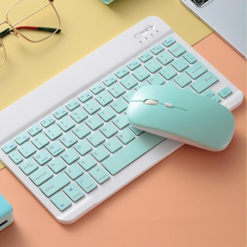 超スリム Bluetooth キーボード ポータブル ミニ  - Wireless Keyboard Mini のレビューと価格